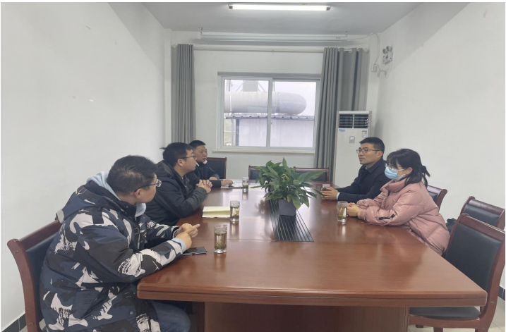 副區長程麗群、萬順利深入雙益開展節前慰問檢查