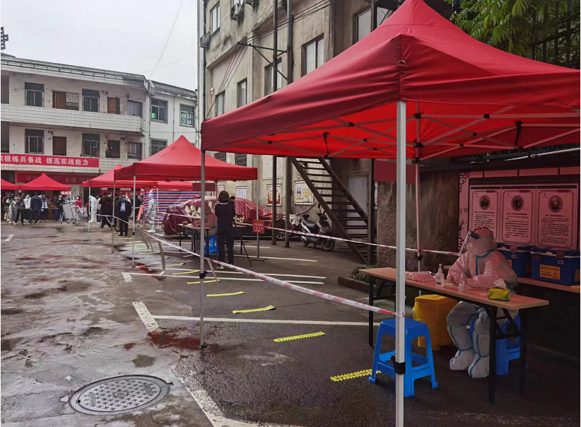 以演促防 以練筑防  ——豐潤(rùn)公司配合區(qū)疫指辦、社區(qū)辦開展疫情防控應(yīng)急演練